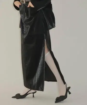 yae 가죽 스커트