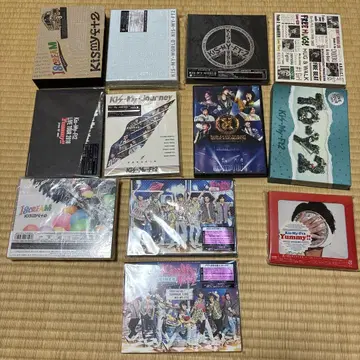 Kis-My-Ft2 CD/DVD 세트