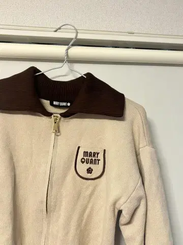 MARY QUANT 긴팔 니트 M 사이즈 베이지 브라운