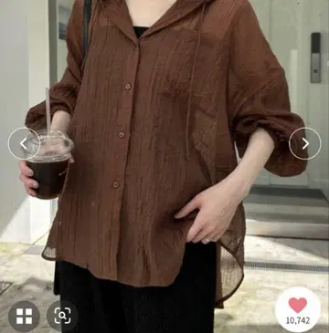 차오패닉 티피 후드 부착 시어 셔츠