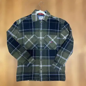TOMMY JEANS 체크 무늬 오버 셔츠