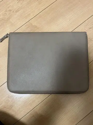 ZANELLATO 가죽 클러치백