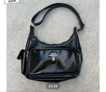 kaoyorinakami Connie mini shoulderbag