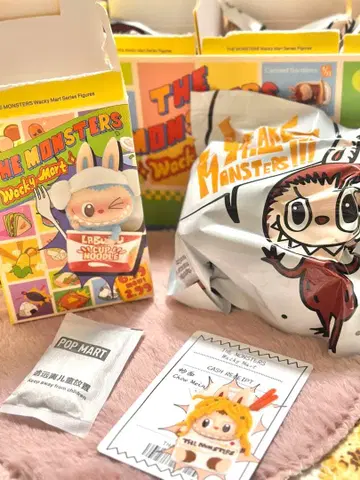 THE MONSTERS Wacky Mart Chow Mein