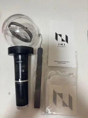 INI 응원봉