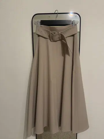 allureville 알아바일 스커트