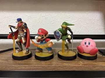 Nintendo amiibo 아이크, 마리오, 링크, 커비