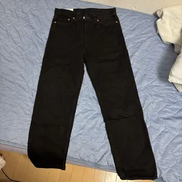 H&M 릴랙스 핏 블랙 데님