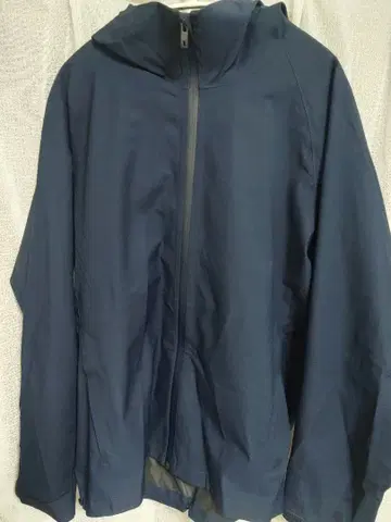 [ UNIQLO ] 블록 테크 후드티/3D 컷 네이비 XL