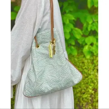 charmantsac x baybee 콜라보 복조리 백