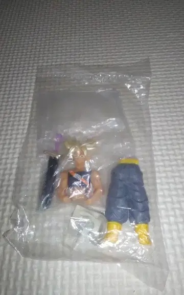 HG 드래곤볼 Z 트렁크스 (초사이어인)