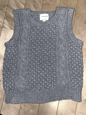 B:MING 빔즈 핸드메이드 니트 베스트