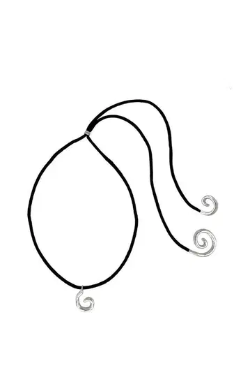 Le moon spiral sun necklace