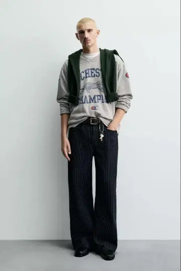 Champion ZARA 스트라이프 배기 핏 청바지