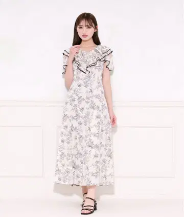 apres jour 프릴 레이스업 원피스