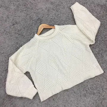 GRL 그레일 크루넥 크롭 스웨터 화이트 루즈핏(F)
