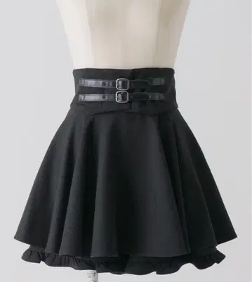 pium 피움 코르셋 포함 볼륨 플레어 치마바지