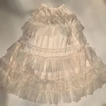 Lovilyn 티어드 샤샤 스커트 화이트