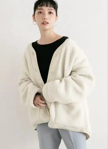 LOWRYS FARM 보아 블루종 화이트