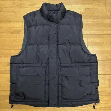 다운 베스트 블랙