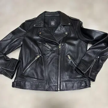 ZARA 블랙 인조 가죽 라이더 자켓