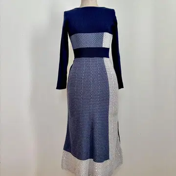 스트로베리 필드 네이비 블루 계열 실크 혼방 니트 원피스 긴팔 면