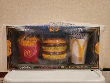 맥도날드 x 에반게리온 밸류 세트 피규어