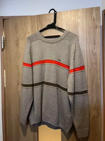 LACOSTE 크루넥 스웨터 사이즈 4