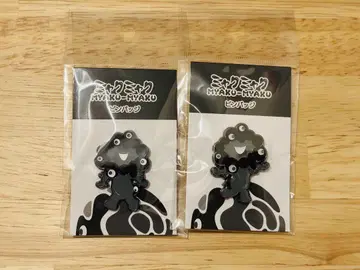 블랙 미야쿠미야쿠 핀 배지 2개 세트
