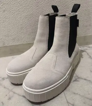 PUMA 메이즈 첼시 부츠 25.0cm 베이지 벨로아 소재 가을/겨울