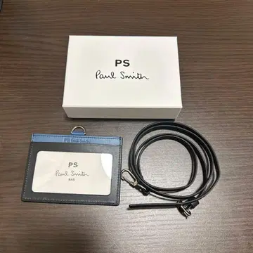 Paul Smith 블랙 패스 케이스 스트랩 포함