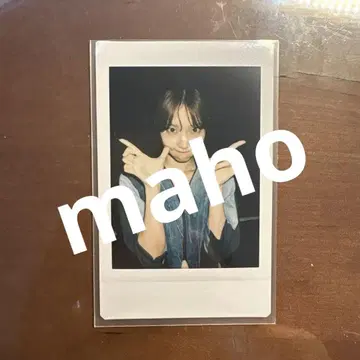 ExWHYZ maho 폴라로이드