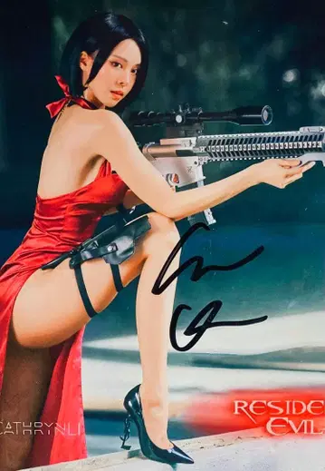 캐슬린 리 친필 사인 사진 이원령 코스프레 에이다 바이오하자드