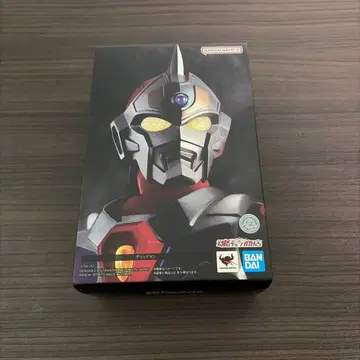 S.H.Figuarts(진골조제법) 그리드맨 [전광초인 그리드맨]