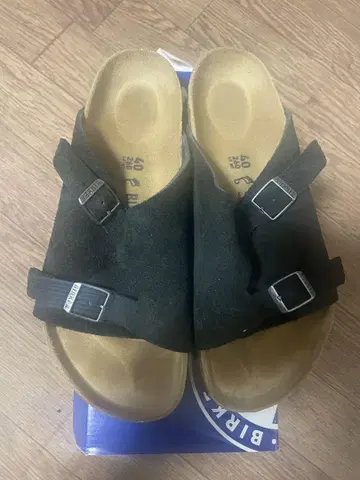 Birkenstock 블랙 샌들 40