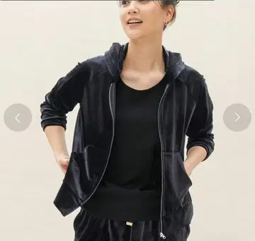 두클라쎄 벨로아 스트레치 집업 후드티 S 미드나잇 블루