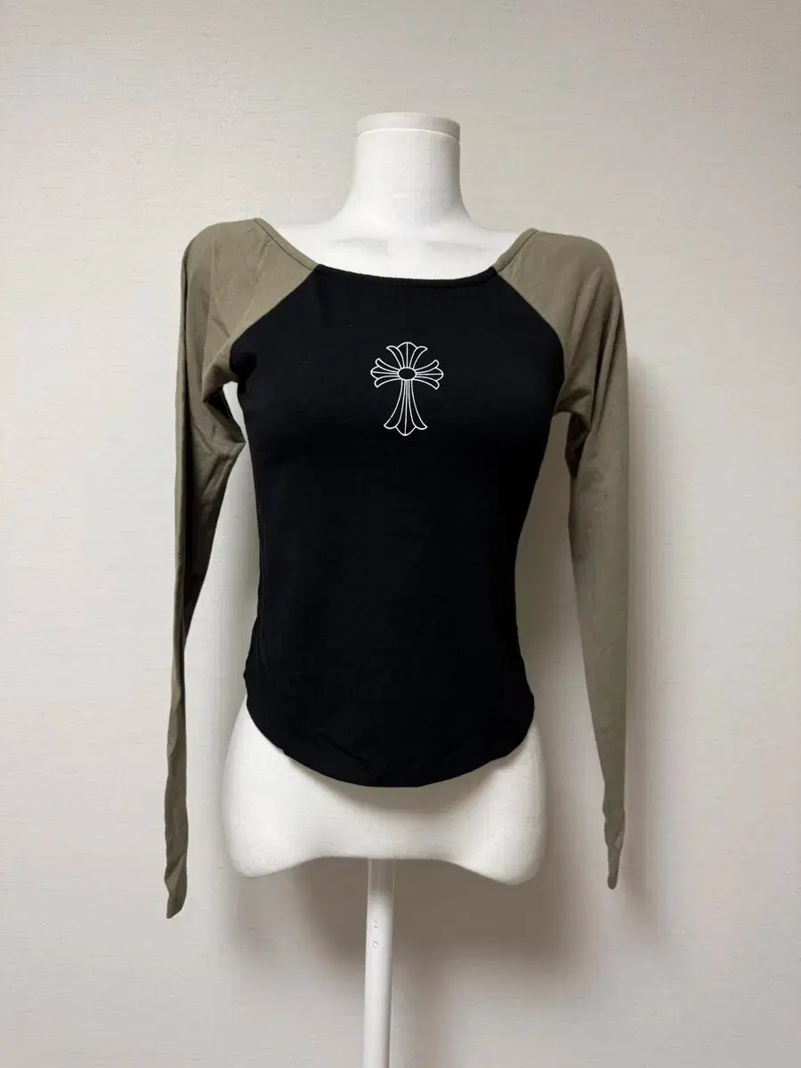 New) Raglan Color Block T-shirt