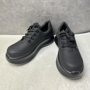 미사용 통굽 스니커즈 블랙 27.0cm