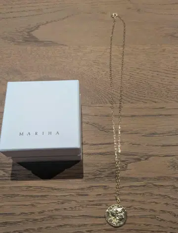 미사용 새상품 MARIHA 골드 코인형 목걸이