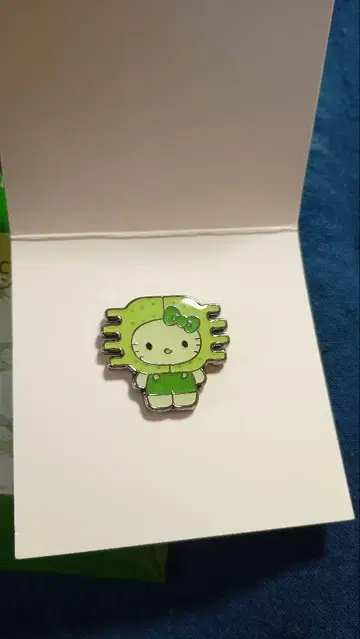모키티 핀 배지 만박 일본관