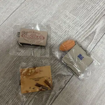 로이즈 한정판 캡슐 토이 3개 세트