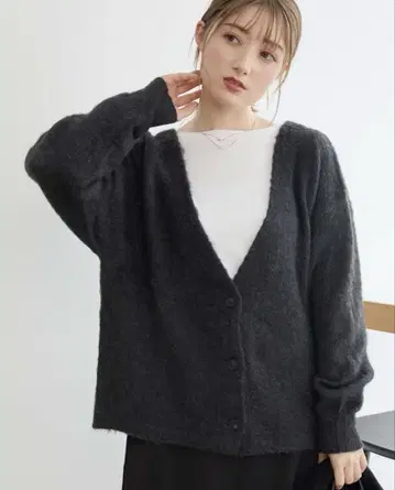 택 포함 미사용 새상품 부클레 가디건