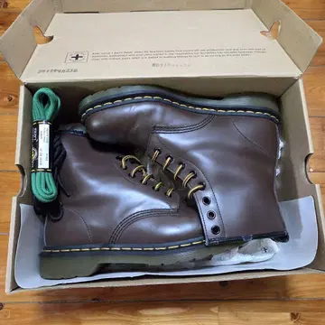 Dr. Martens 1460 브라운 부츠 US7
