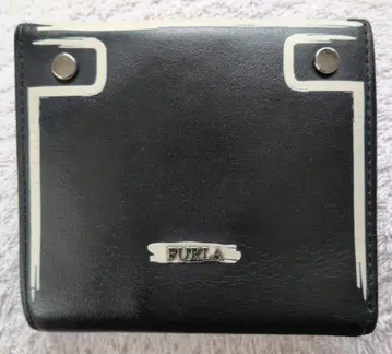 FURLA 블랙 이단 접이식 지갑