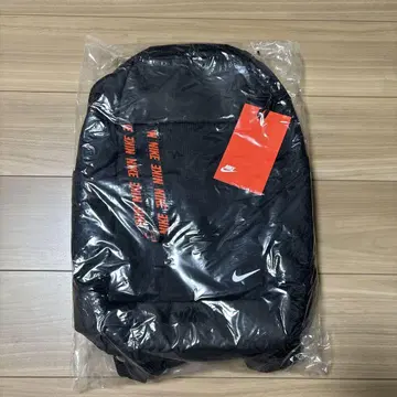 NIKE day pack