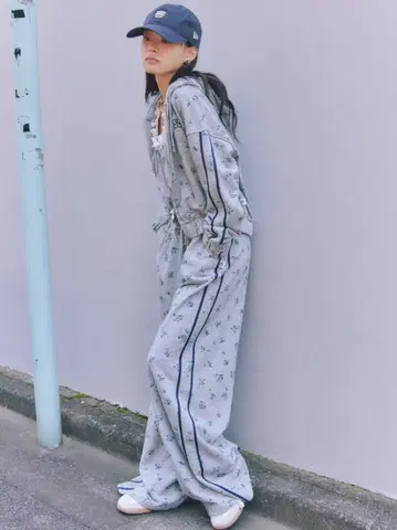 완판 SNIDEL / UV컷 맨투맨 와이드 팬츠