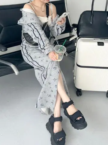 완판 SNIDEL 스나이델 / UV컷 후디 후드티