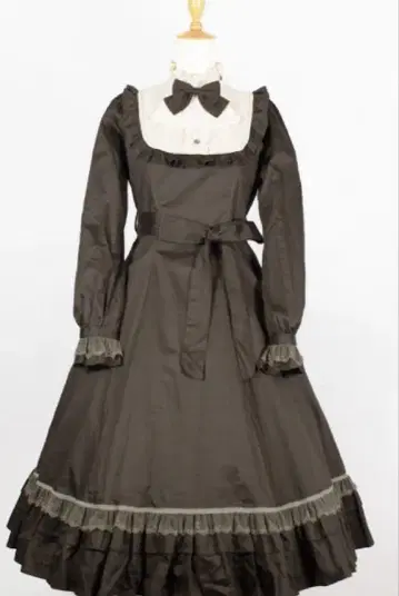 클래시컬 인형 롱 드레스 탄자나이트