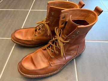 Clarks 브라운 가죽 워크 부츠