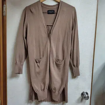 유나이티드 도쿄 백 플리츠 롱 가디건 1